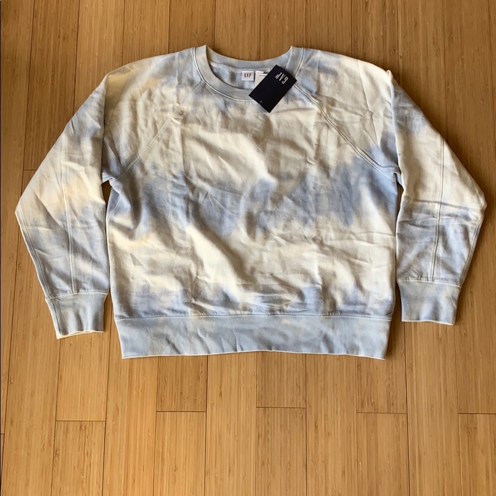 NWT super comfy GAP Crew neck sweatshirt size LG